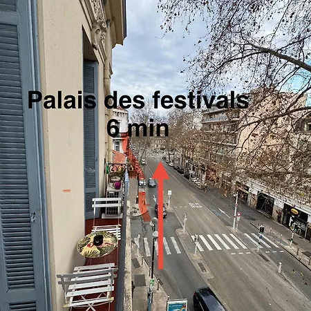 Bourgeois A 5 Min A Pied Du Centre Apartment *