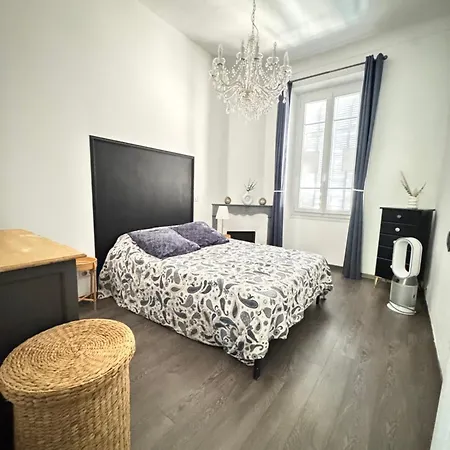 Appartamento Bourgeois à 5 Min à Pied Du Centre Cannes