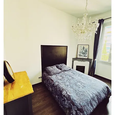 Bourgeois A 5 Min A Pied Du Centre Appartement *